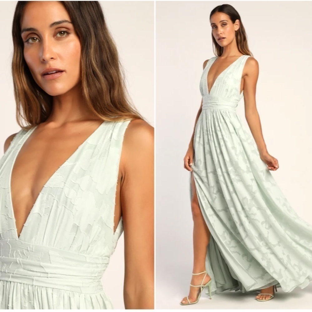Lulu's Mint Green V-Neck Lace Maxi Wedding Dress